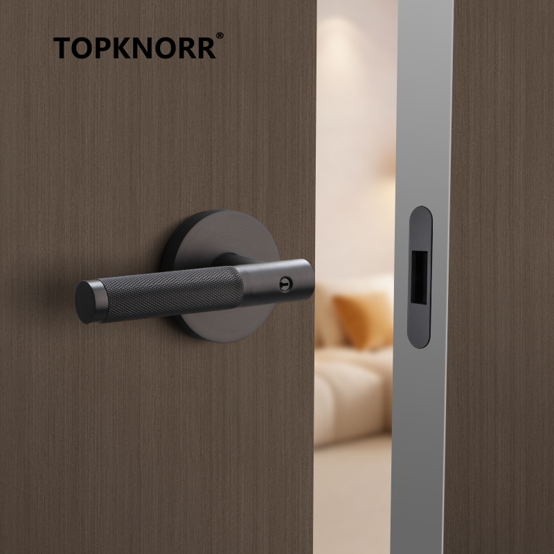 磁気式三連ハンドロック（鍵付き）家庭用室内静音シングルタング - Zinc Furniture Hardware のレビューと価格