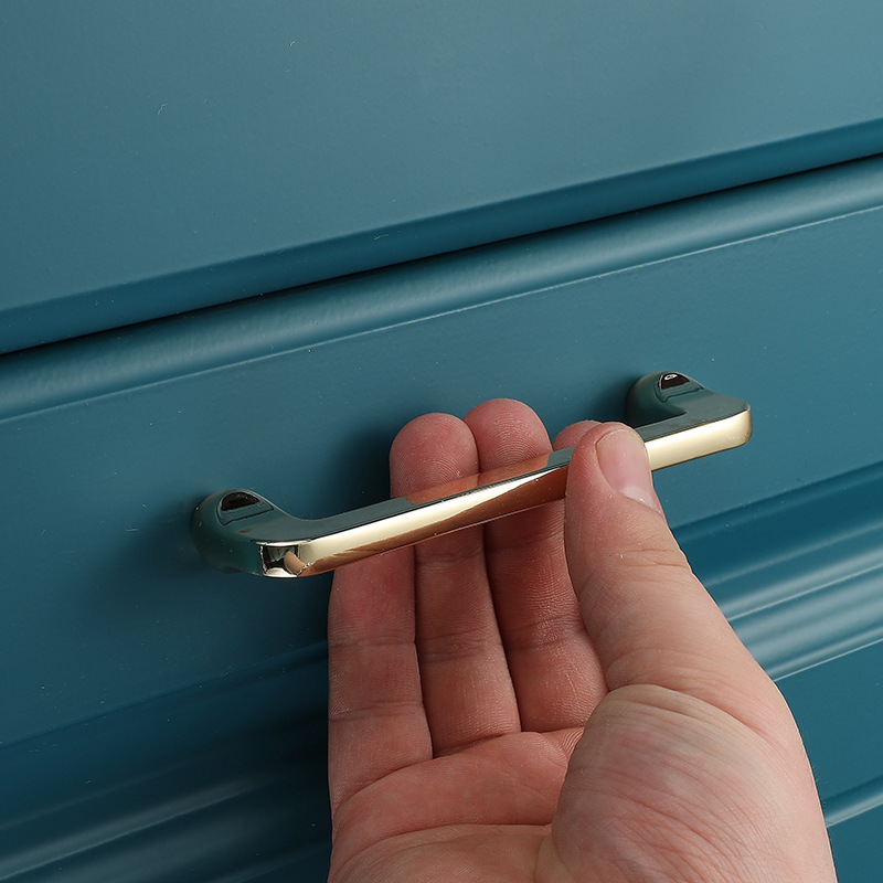 亜鉛合金ブライトゴールドキッチンキャビネットドアハンドルモダ - Drawer Pull Gold のレビューと価格