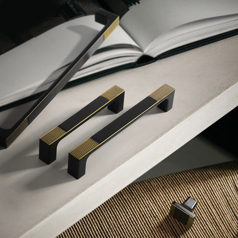 YM モダン中国家具ハンドル 真鍮ゴールド キャビネットドア - Drawer Pull Gold のレビューと価格